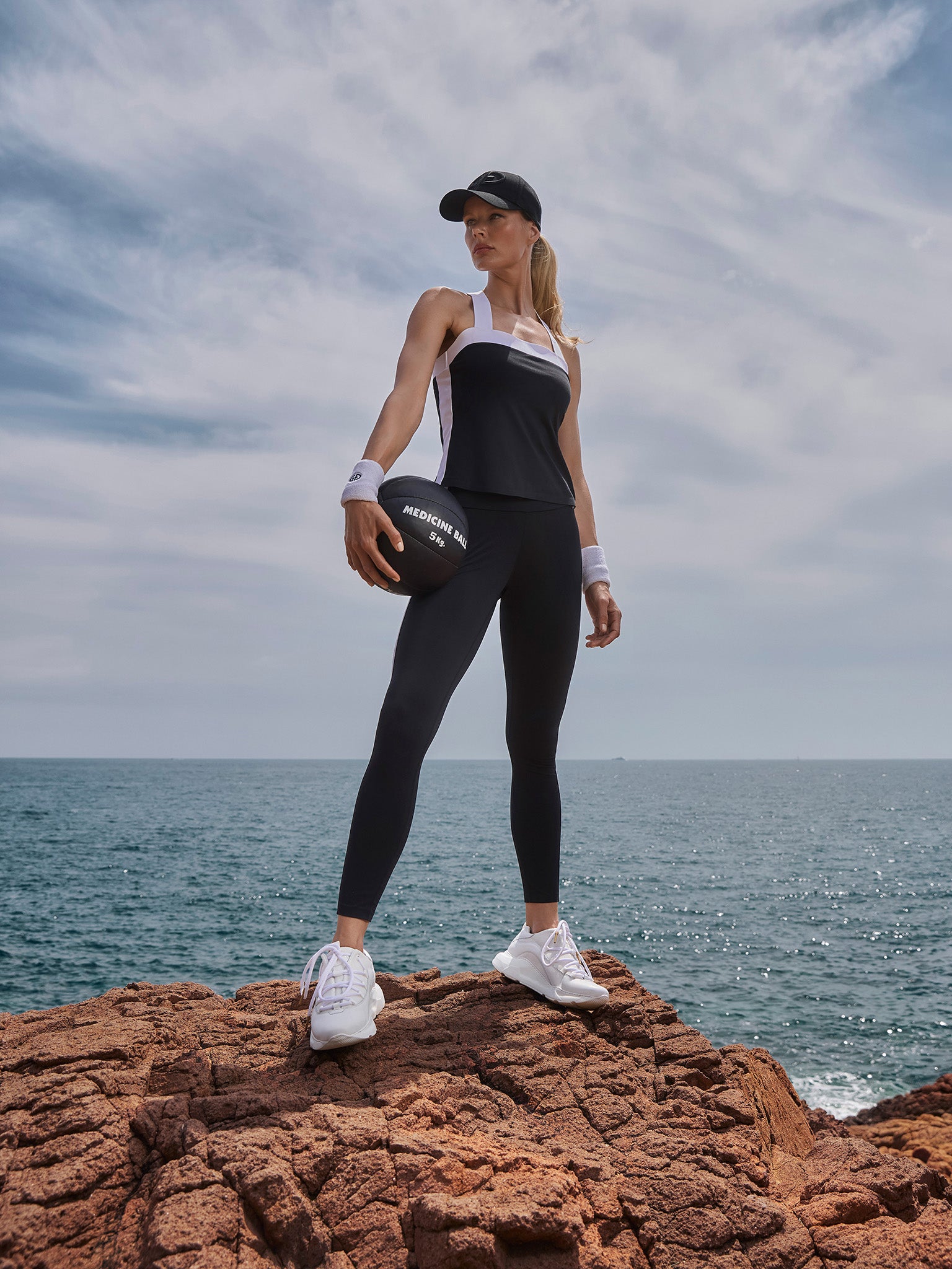 MARION tank with bra