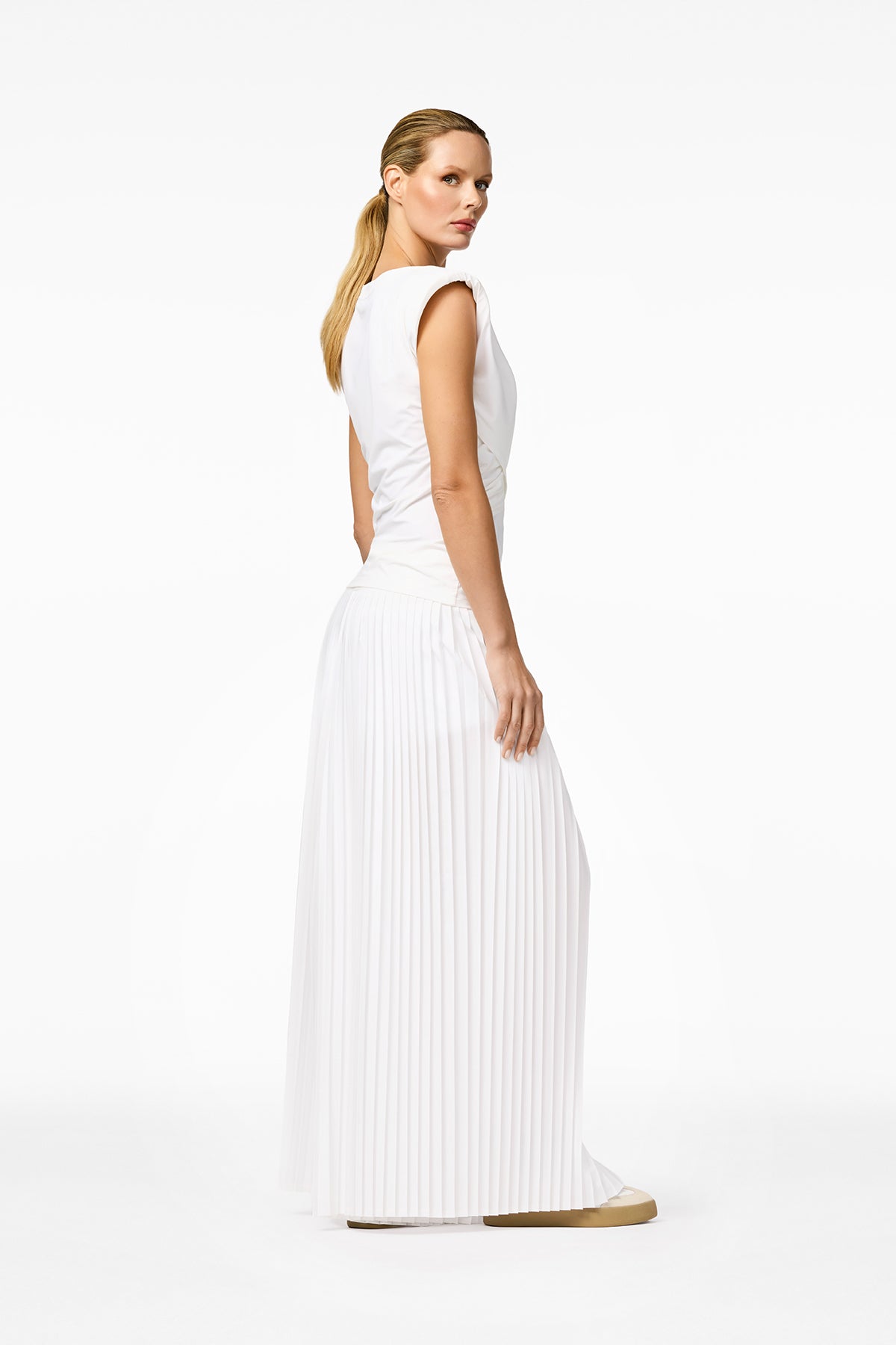 FIORELLO sleeveless top