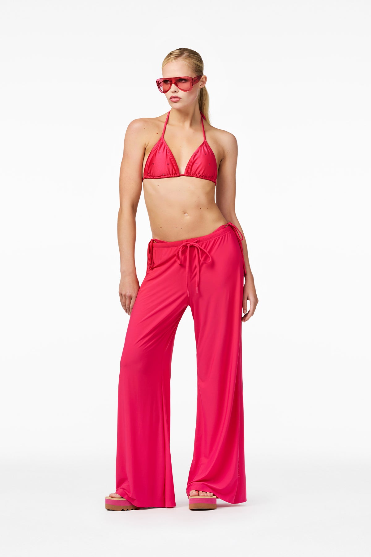 VELORA bikini top