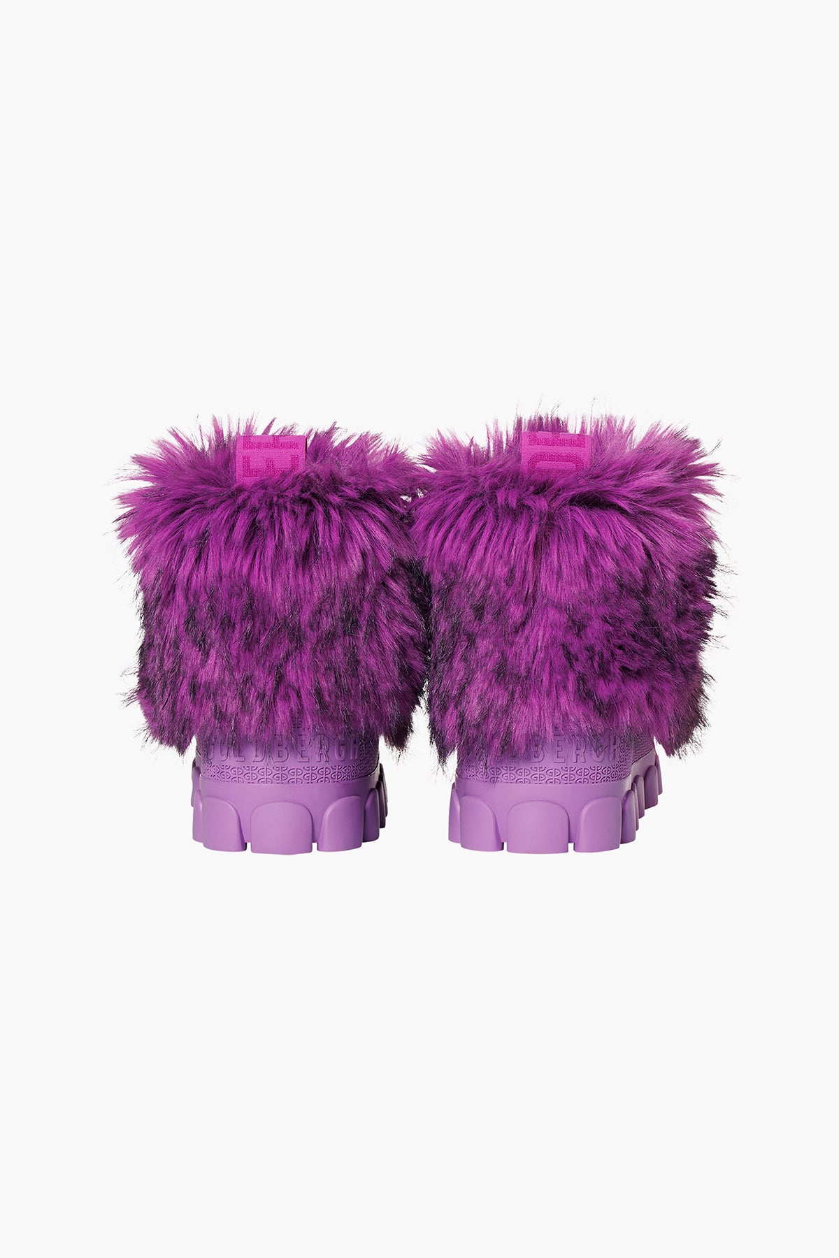 SOFIE faux snowboot low