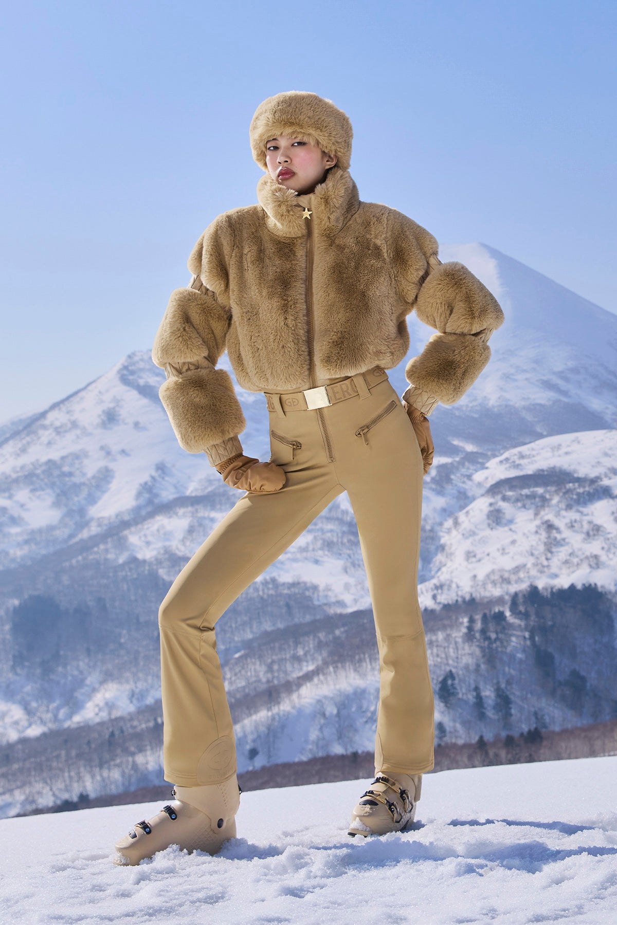 LIEKE ski suit