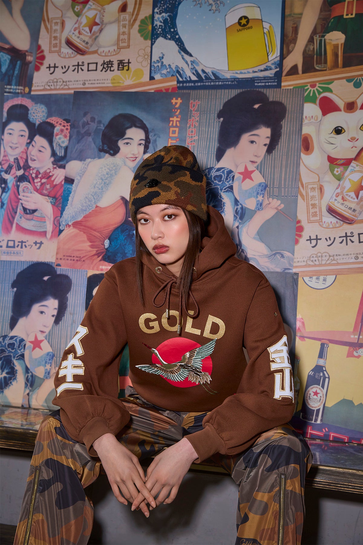 TOBU hooded sweater