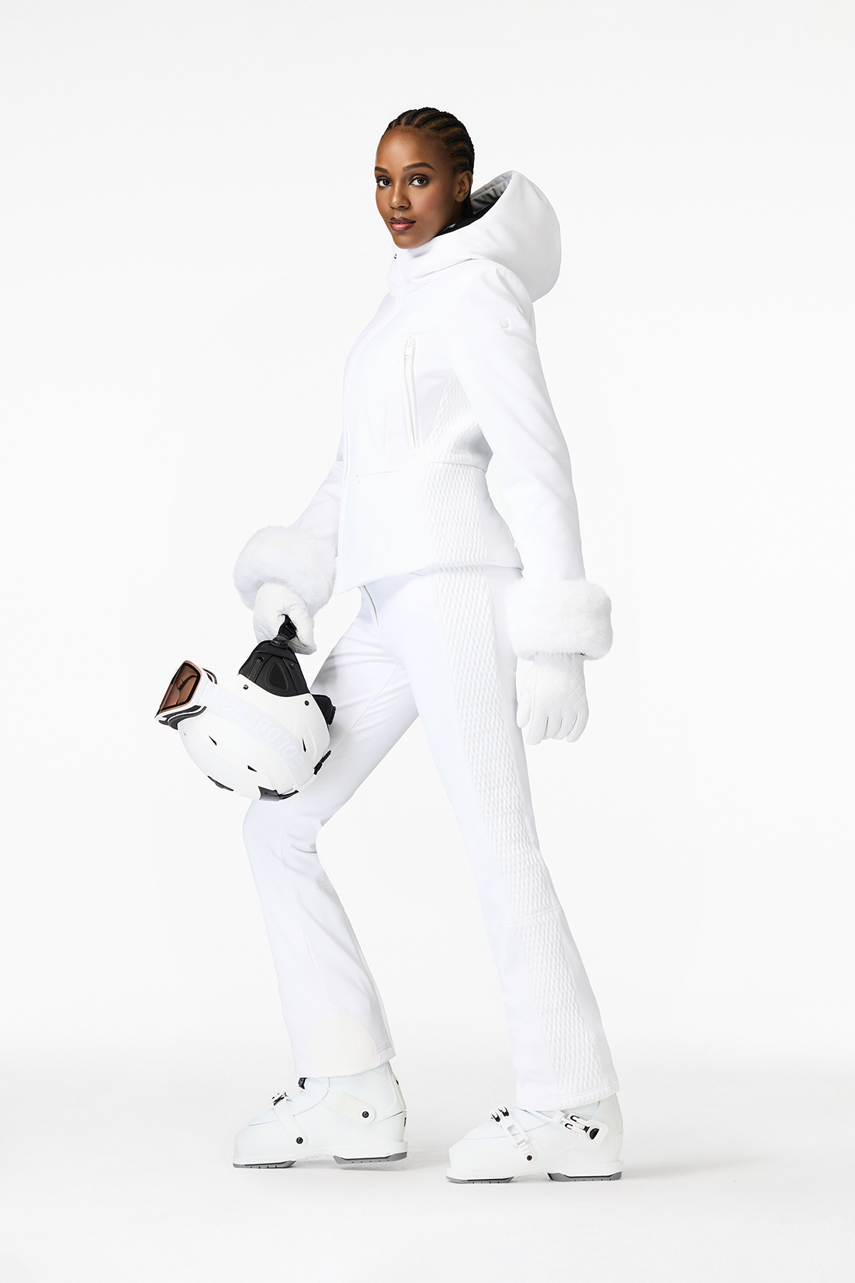 Bianca & Nero Outfit 20