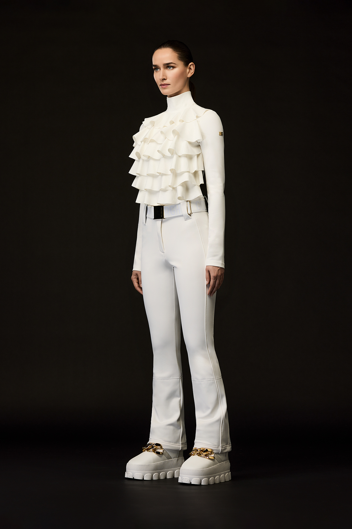 Gold Exclusive outfit 24