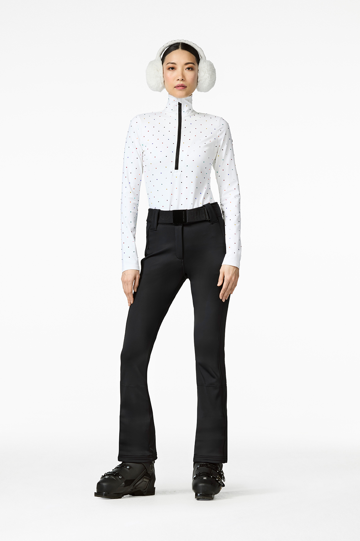 Bianca & Nero Outfit 26