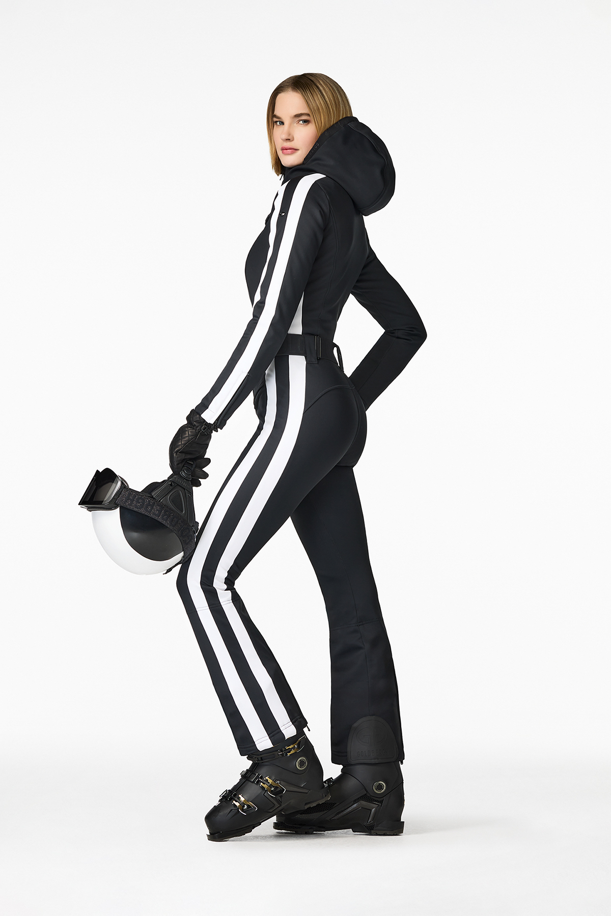 Bianca & Nero Outfit 28