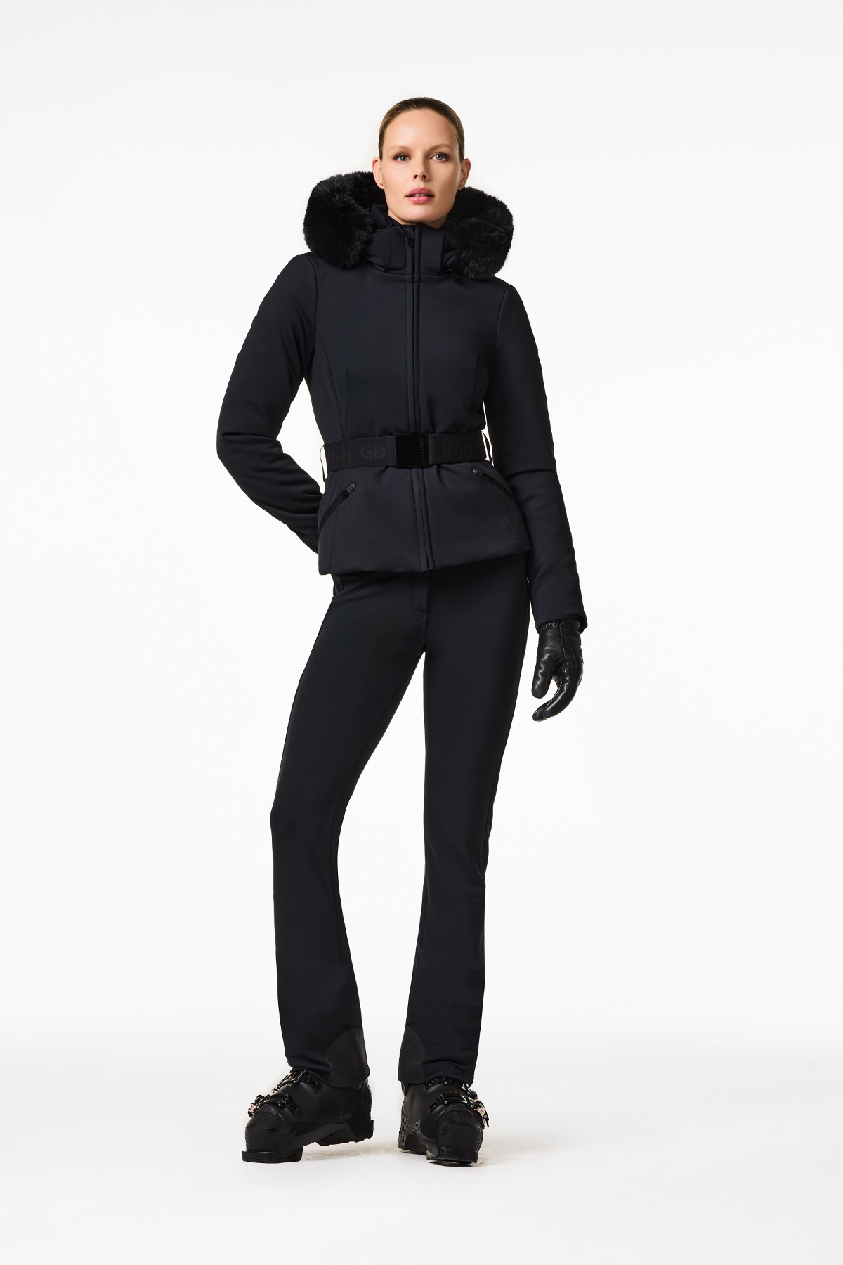 Bella Maschera Outfit 35