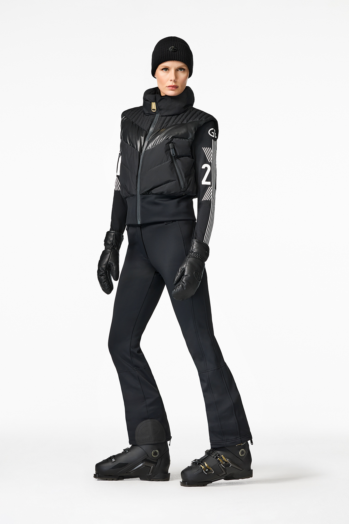 Bianca & Nero Outfit 46