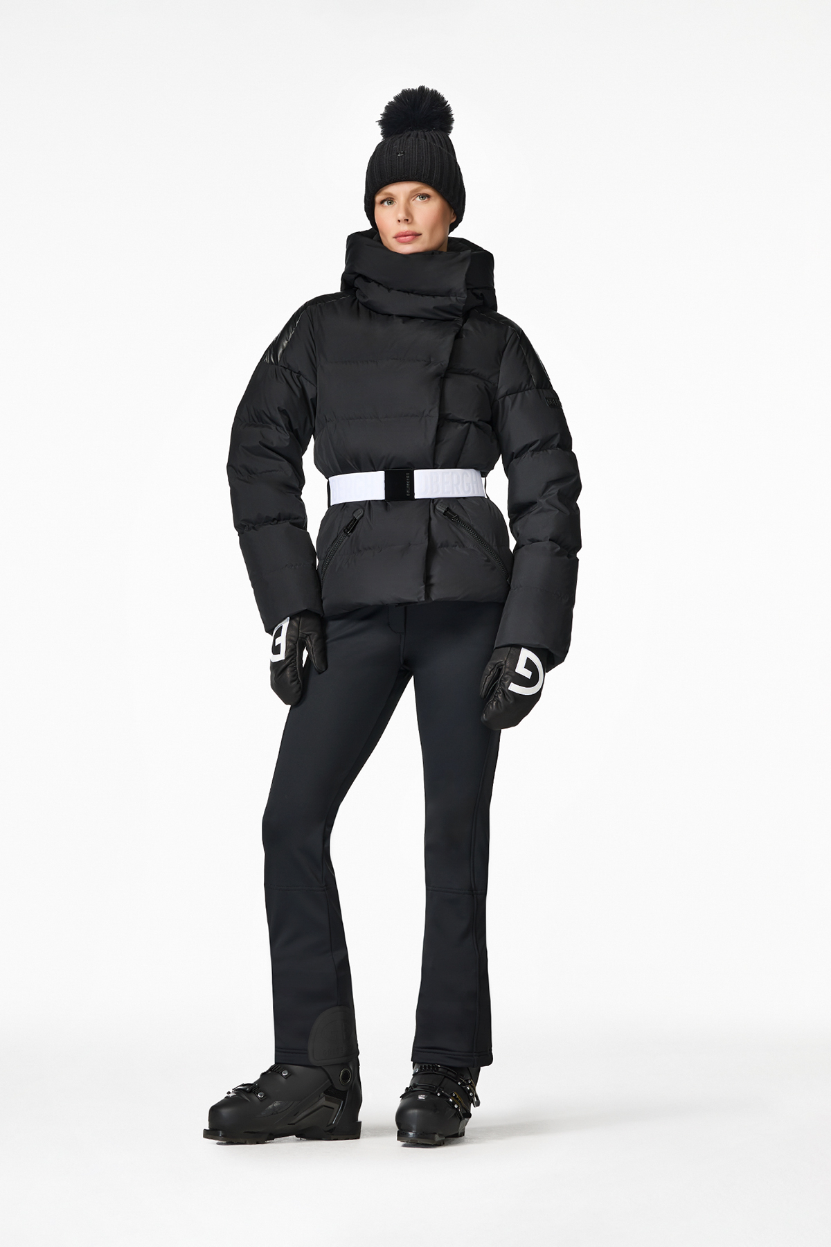 Bianca & Nero Outfit 47