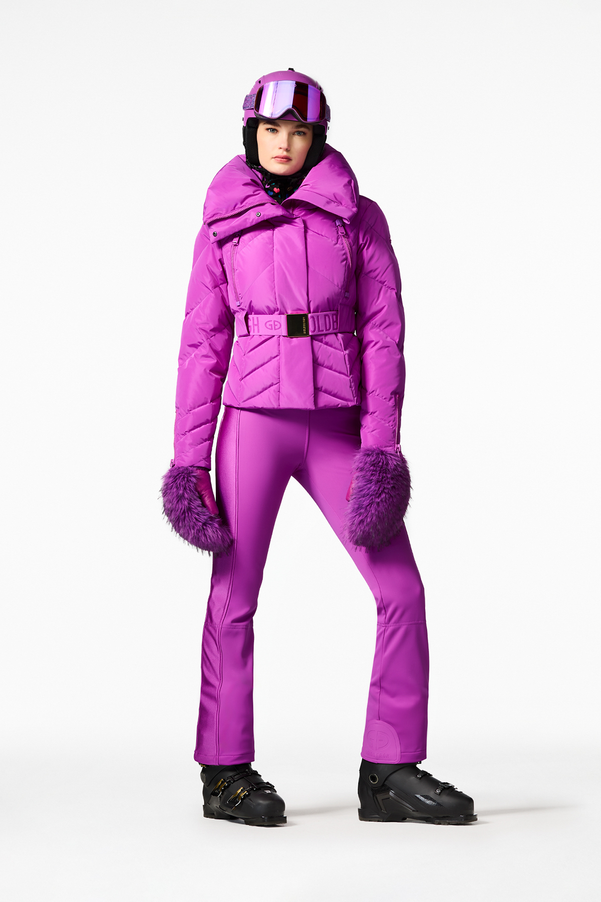 Bella Maschera Outfit 6