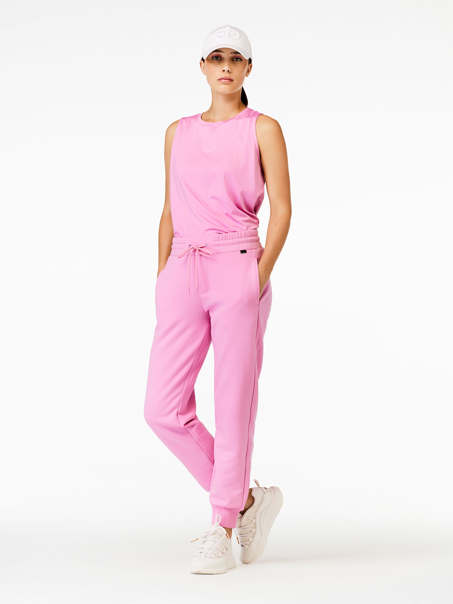 GIGI sleeveless top