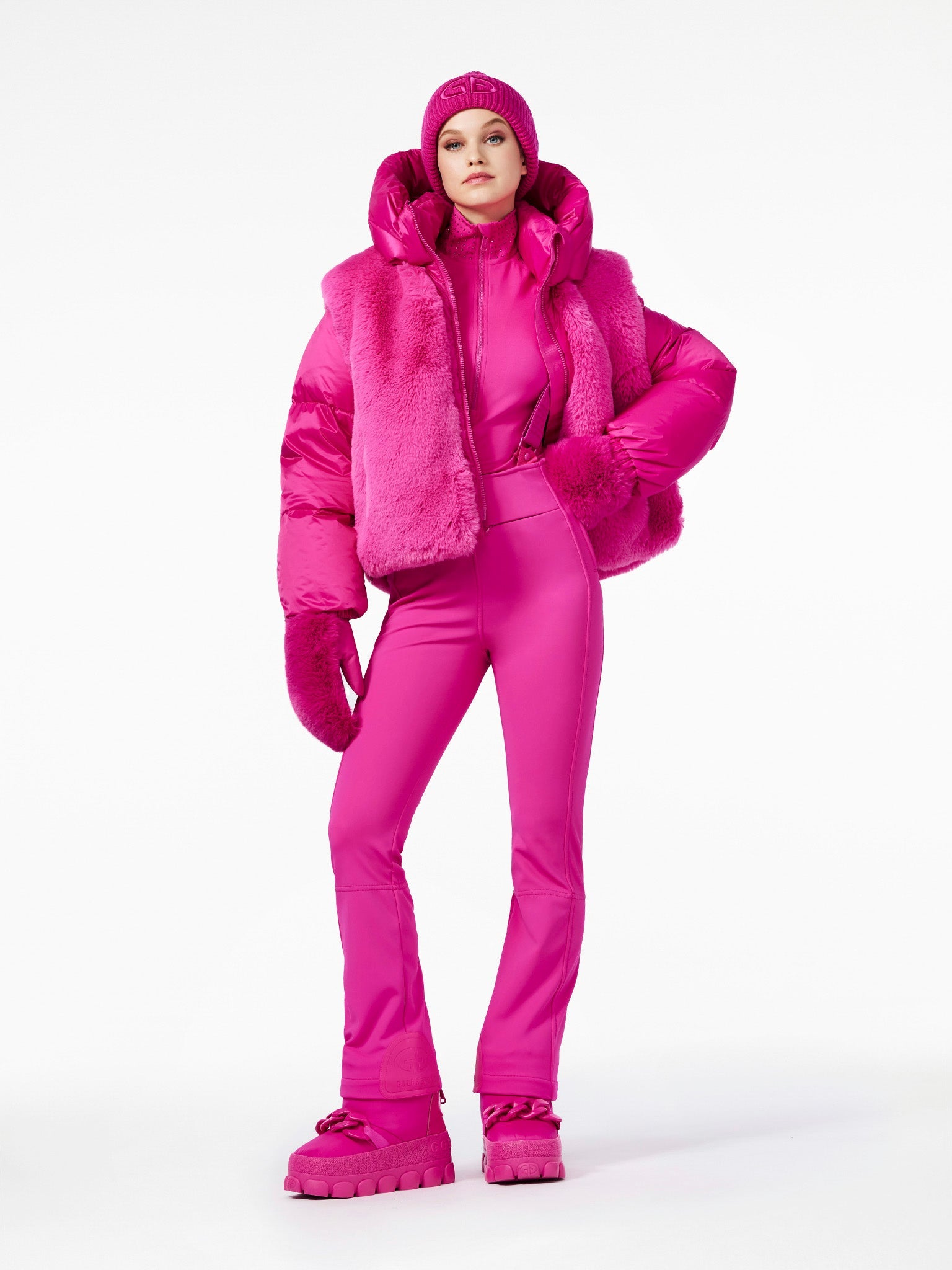 La Reine Ski Passion Outfit