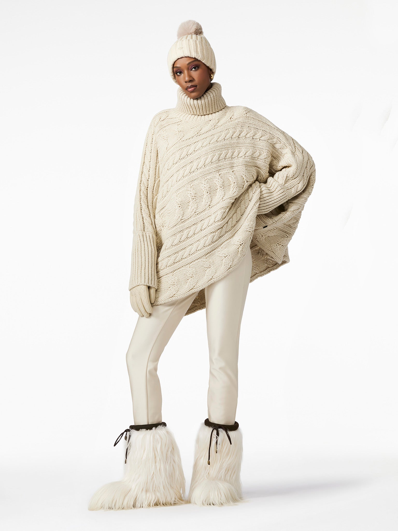 Twist Oversize Knit Sweater Champagne Outfit