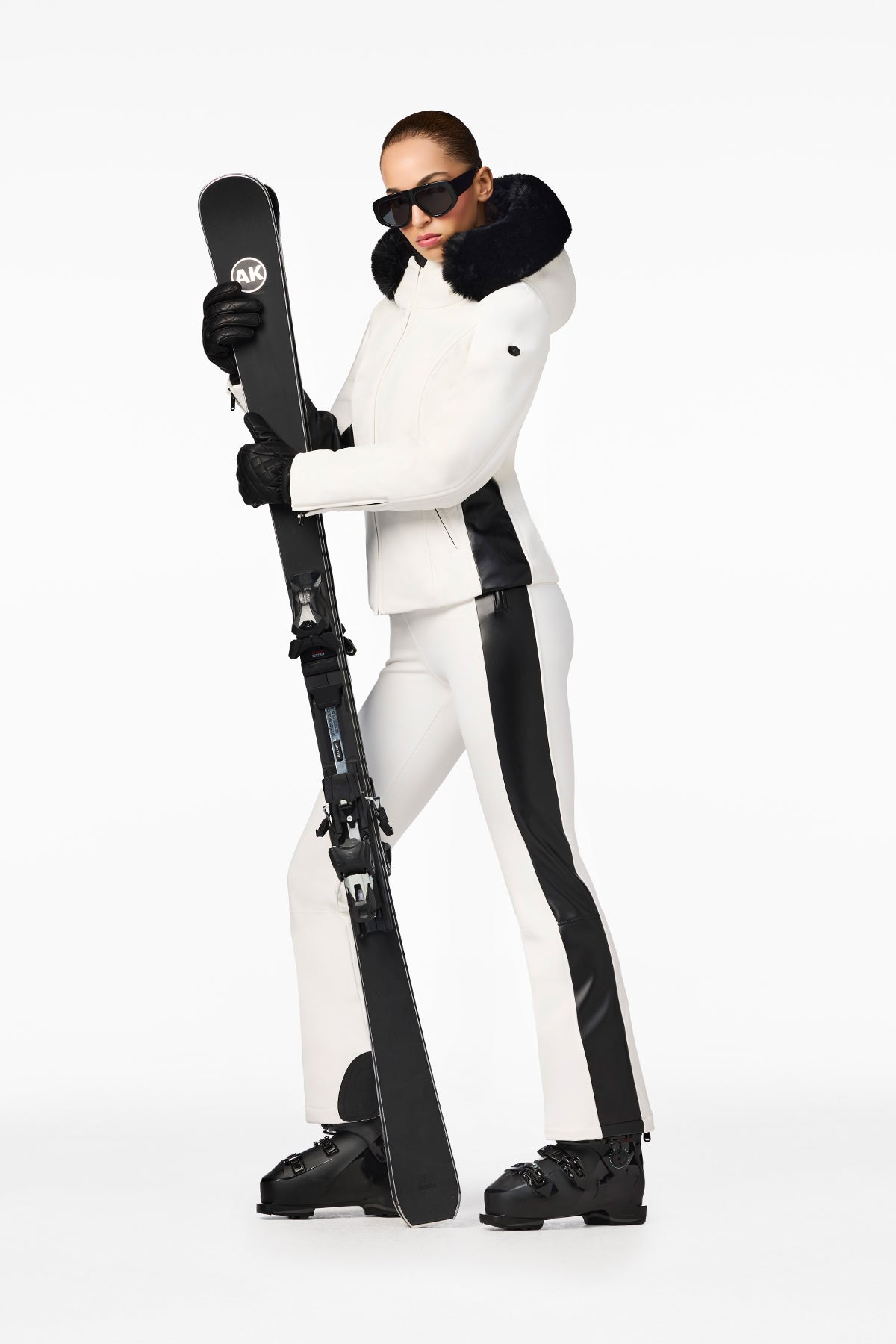 Japow 13
