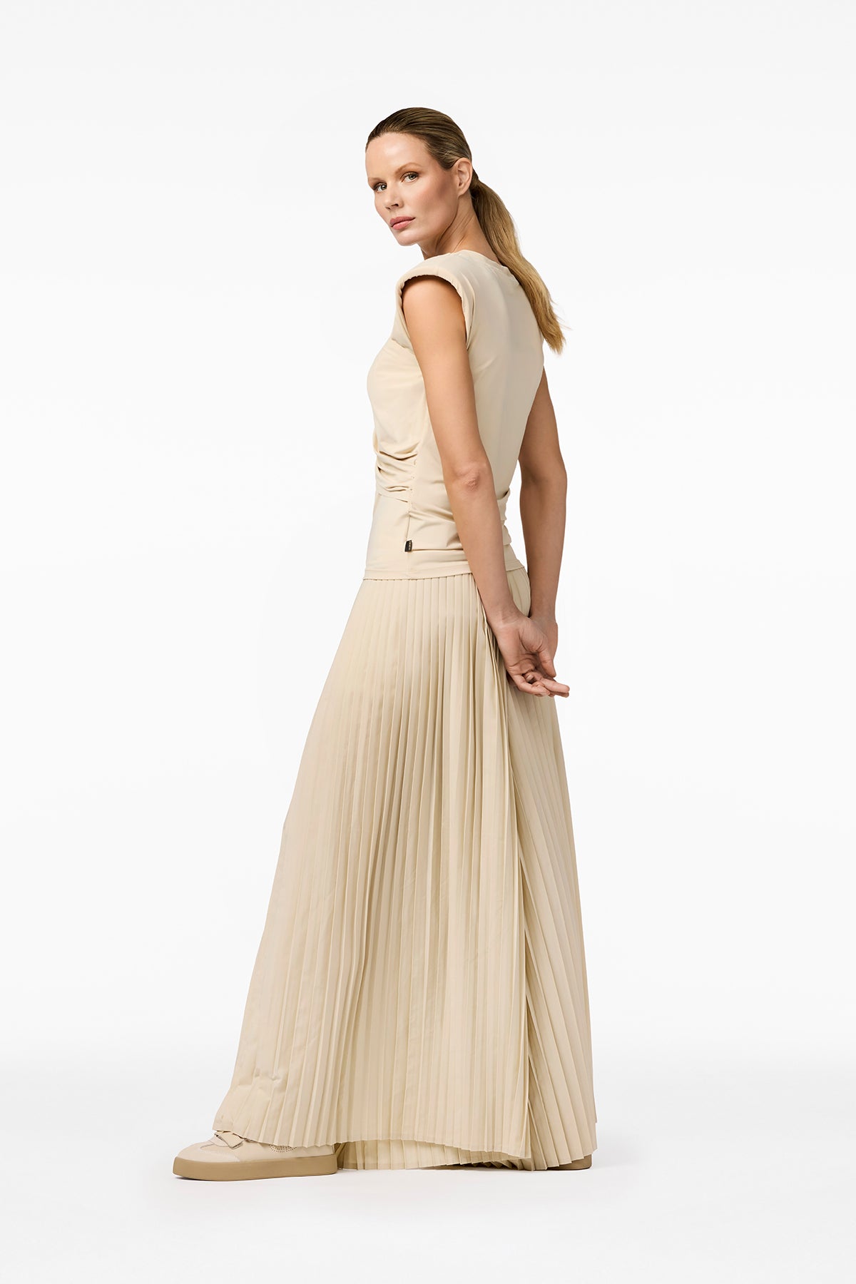FIORELLO sleeveless top