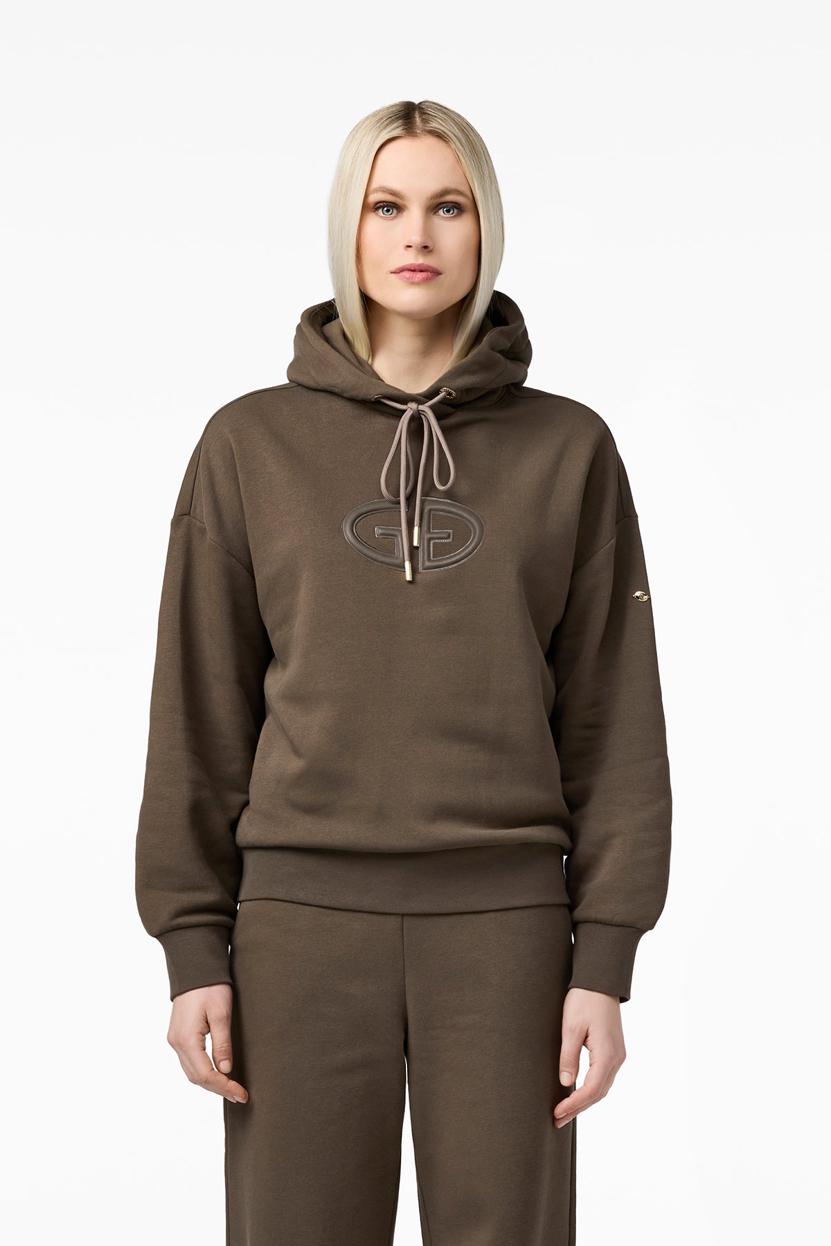 CALM hooded sweater