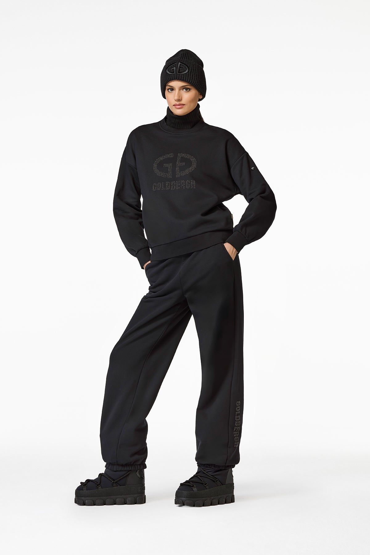 ALESSANDRA crew neck sweater