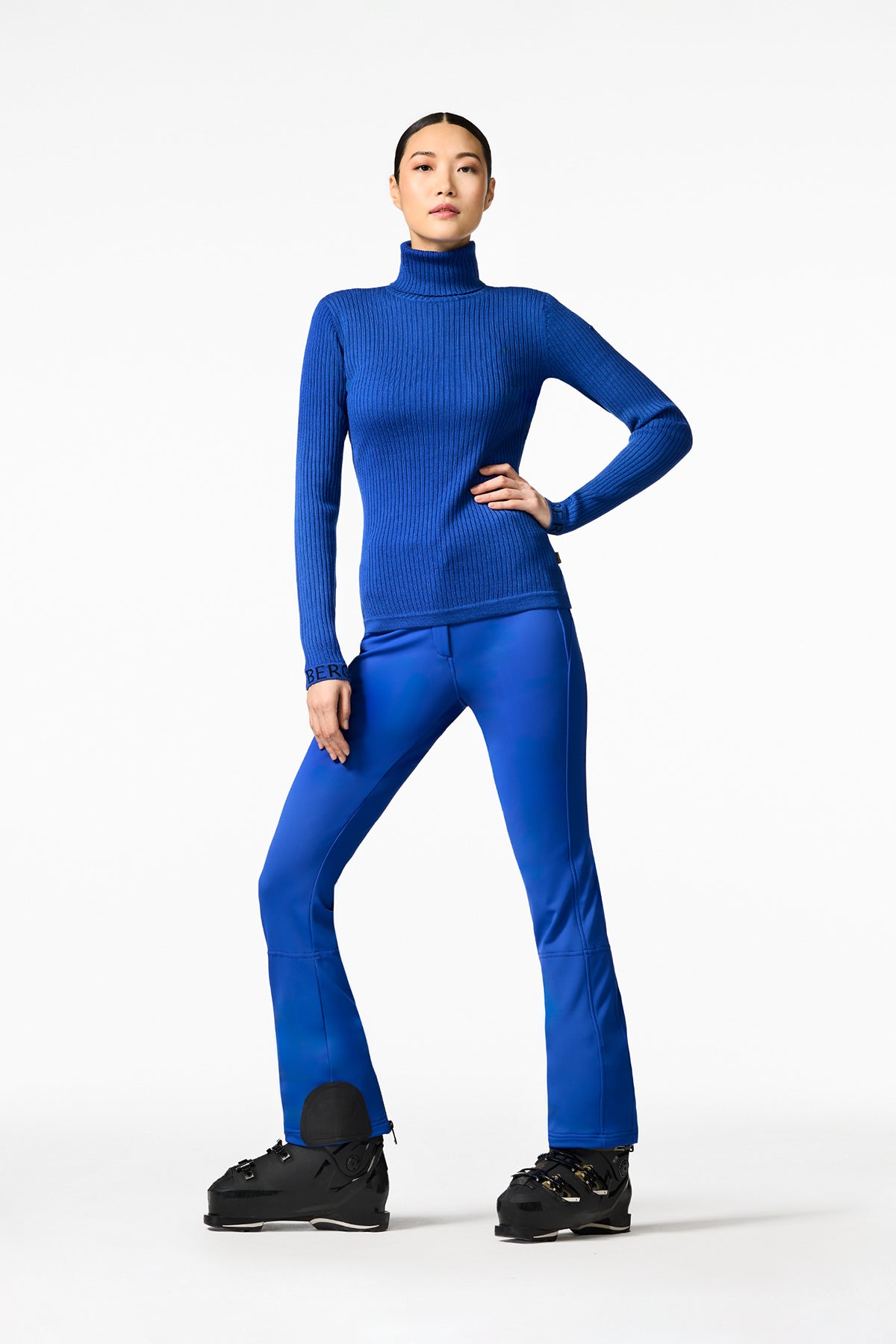 MIRA long sleeve knit sweater