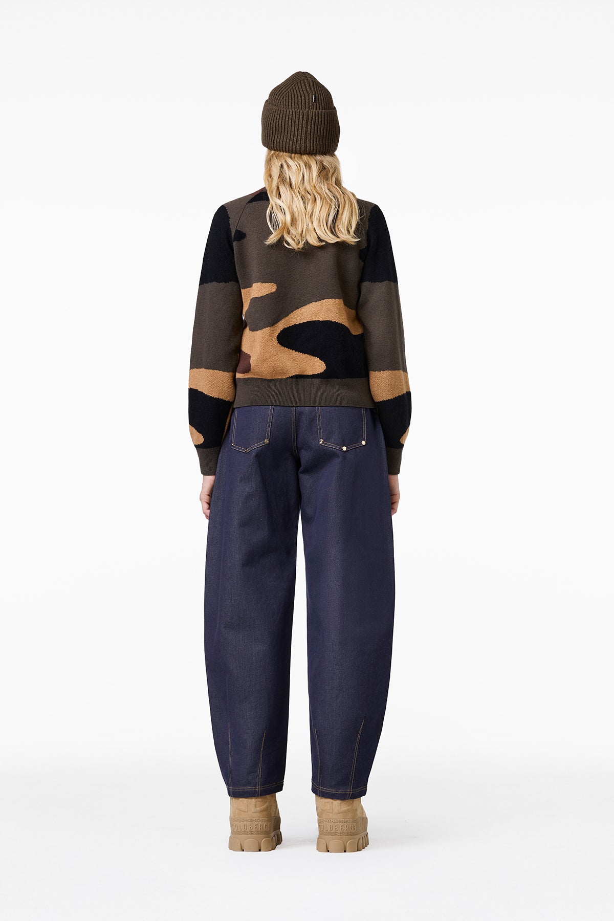CAMO GLOW sweater