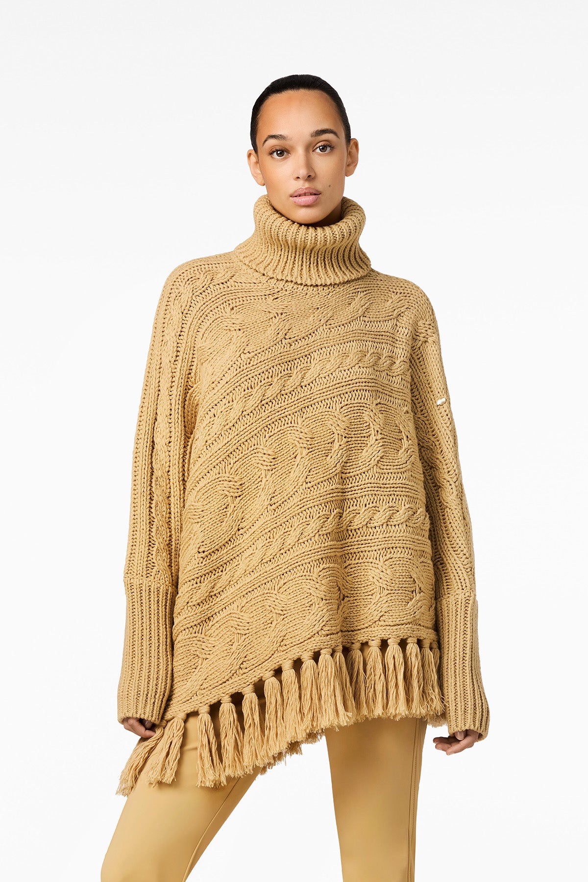 TWIST sweater