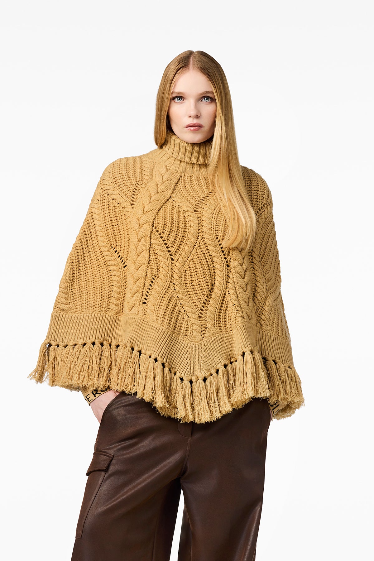 HAYARU poncho