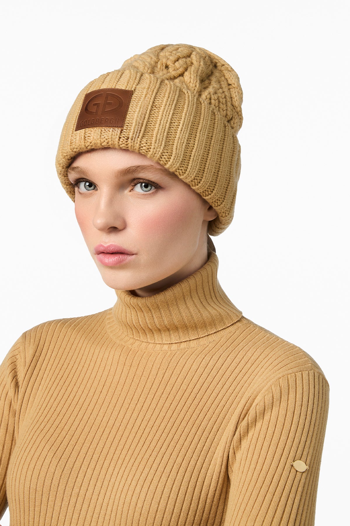 SAYURI beanie
