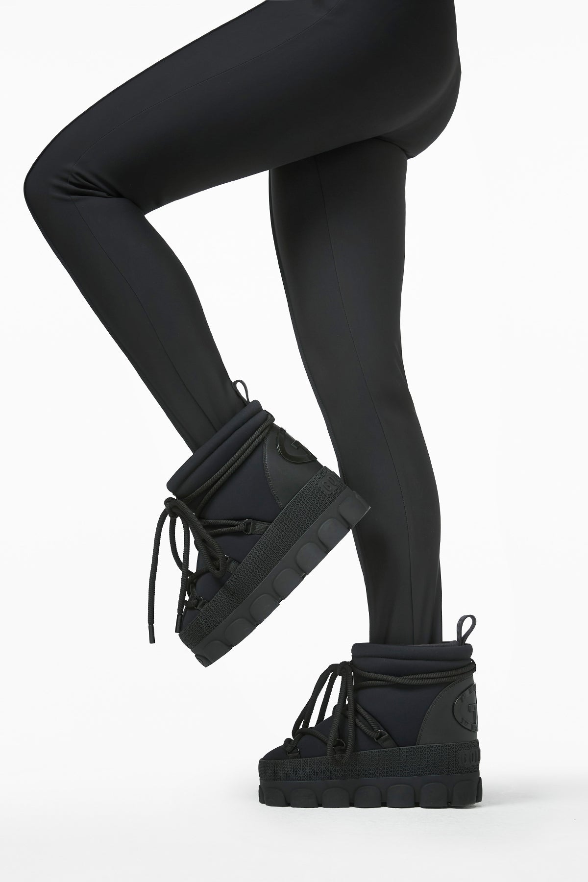 LAYLA snowboot low