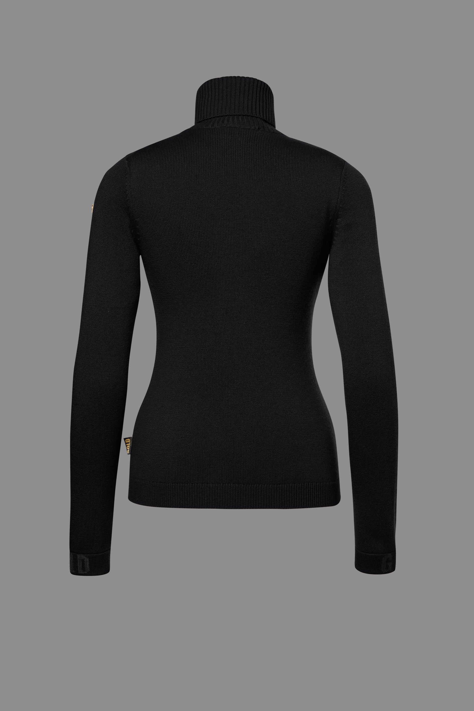 CASH sweater